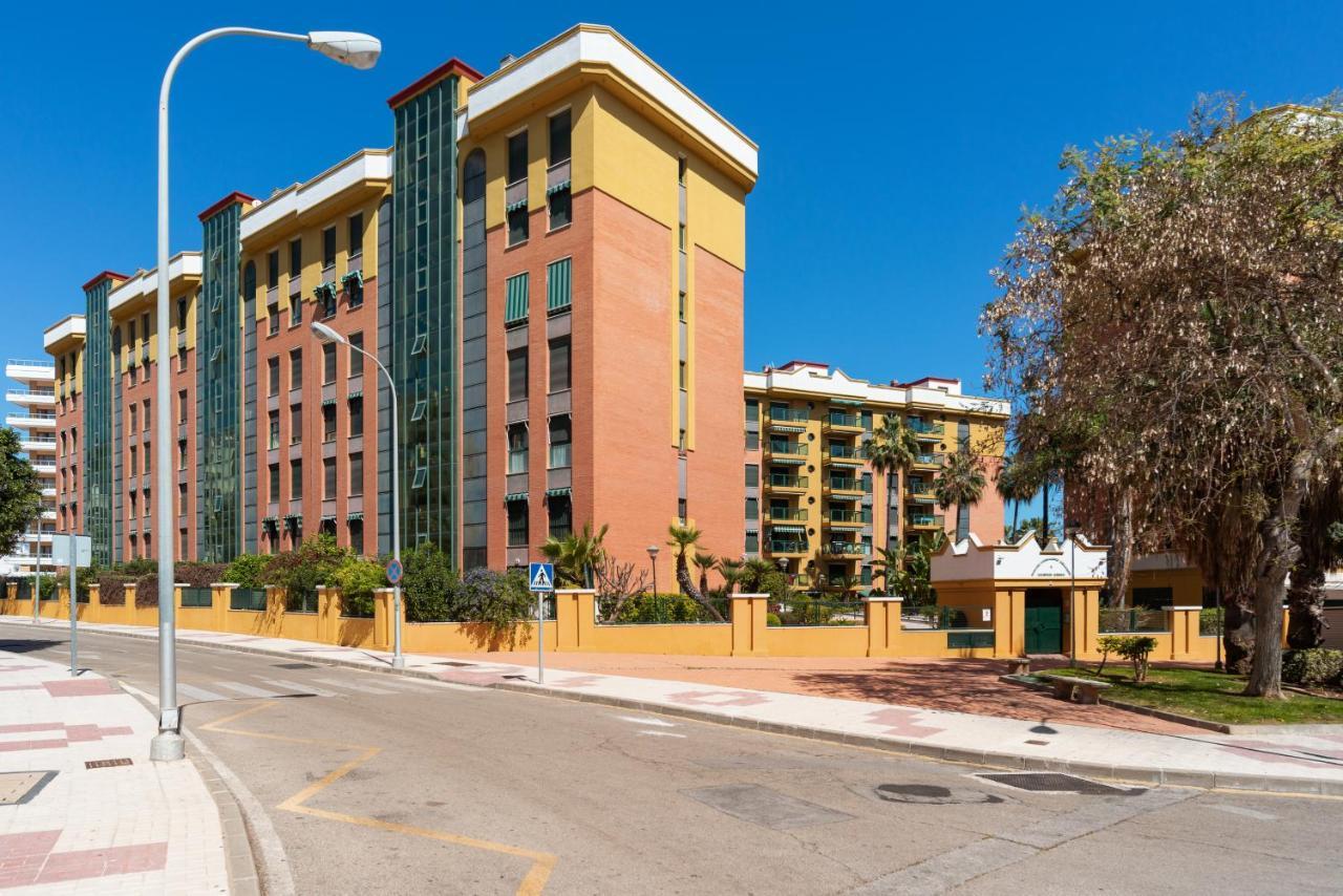 Apartamento Residencial Bajondillo توريمولينوس المظهر الخارجي الصورة